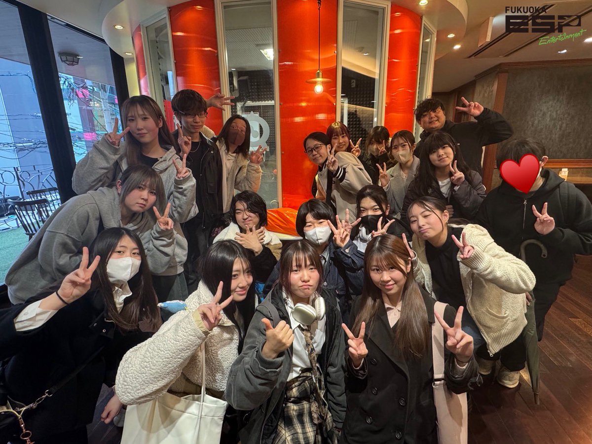 ESPのこえたま★ラジオ🐣最終回👏

コミュニティラジオ天神さんにて、こえたま★ラジオの今年度最終回を放送させていただきました📻🌟
みんな楽しそうにお話できていてとっても良かったです☺
コミてんのみなさま、講師の先生、エンジニアの皆さん、今年度もありがとうございました‼

 #ESP福岡