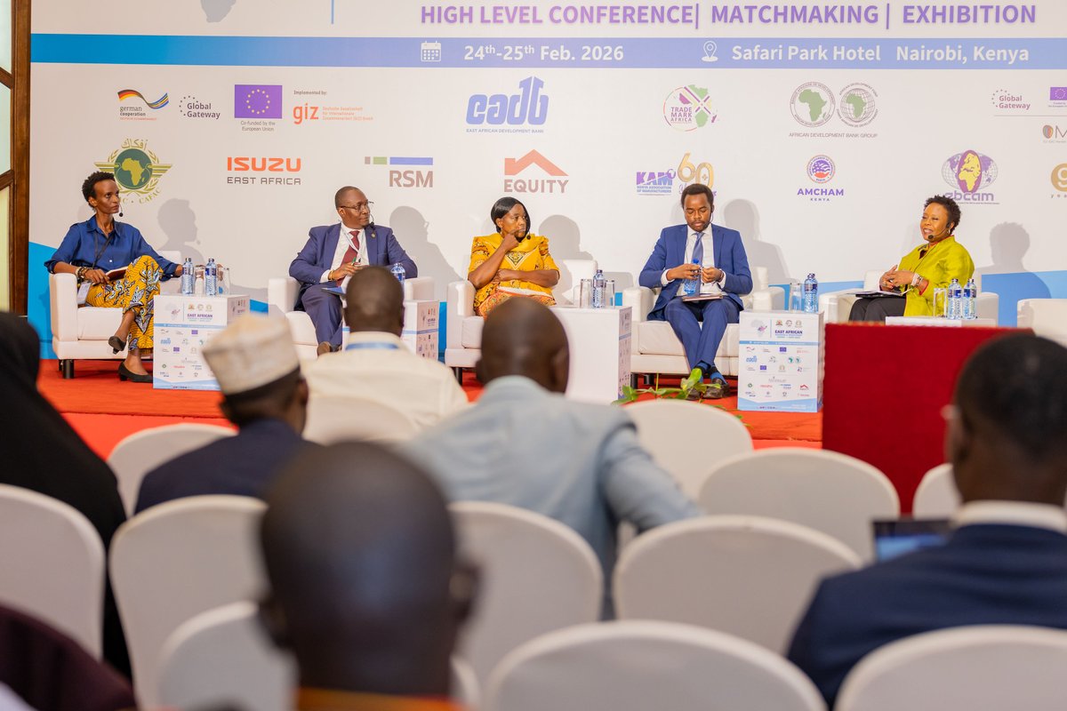 EABCjumuiya's tweet image. Integration must deliver in practice, not just on paper. At #AfCFTA &amp;amp; #EAC discussions, leaders called for harmonized standards, aligned laws, better trade data &amp;amp; stronger public–private collaboration to unlock real business growth #EABIS2026 #EABC #EAC