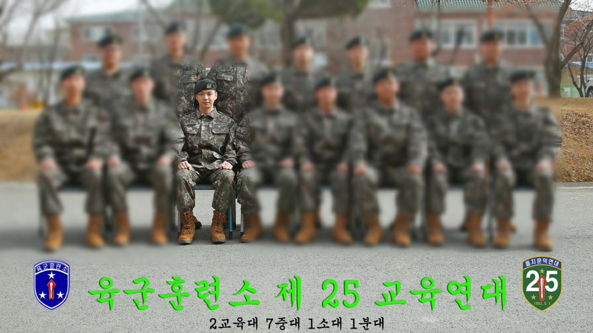 แต่อ้วมตอนนั่งจุมปุ๊กจังหว่ะ ตัวเหลือตึ๋งนึงเทียบกะเพื่อนร่วมรุ่น5667885555