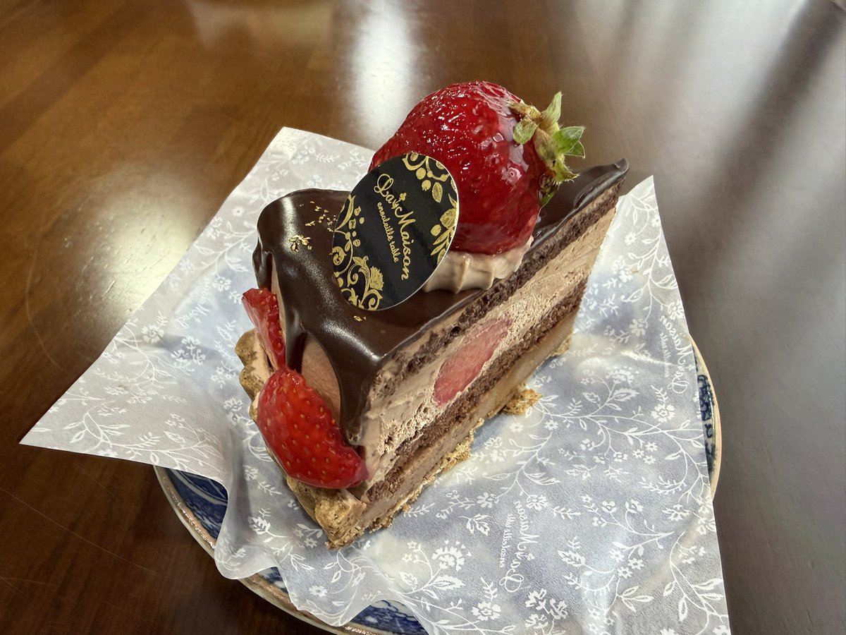 友人宅でクリア会。
「ストゥポル・ムンディ」と「グランド・オーストリア・ホテル」を遊びました。
#日本版TheOneHundred2025チャレンジ
#ボードゲーム