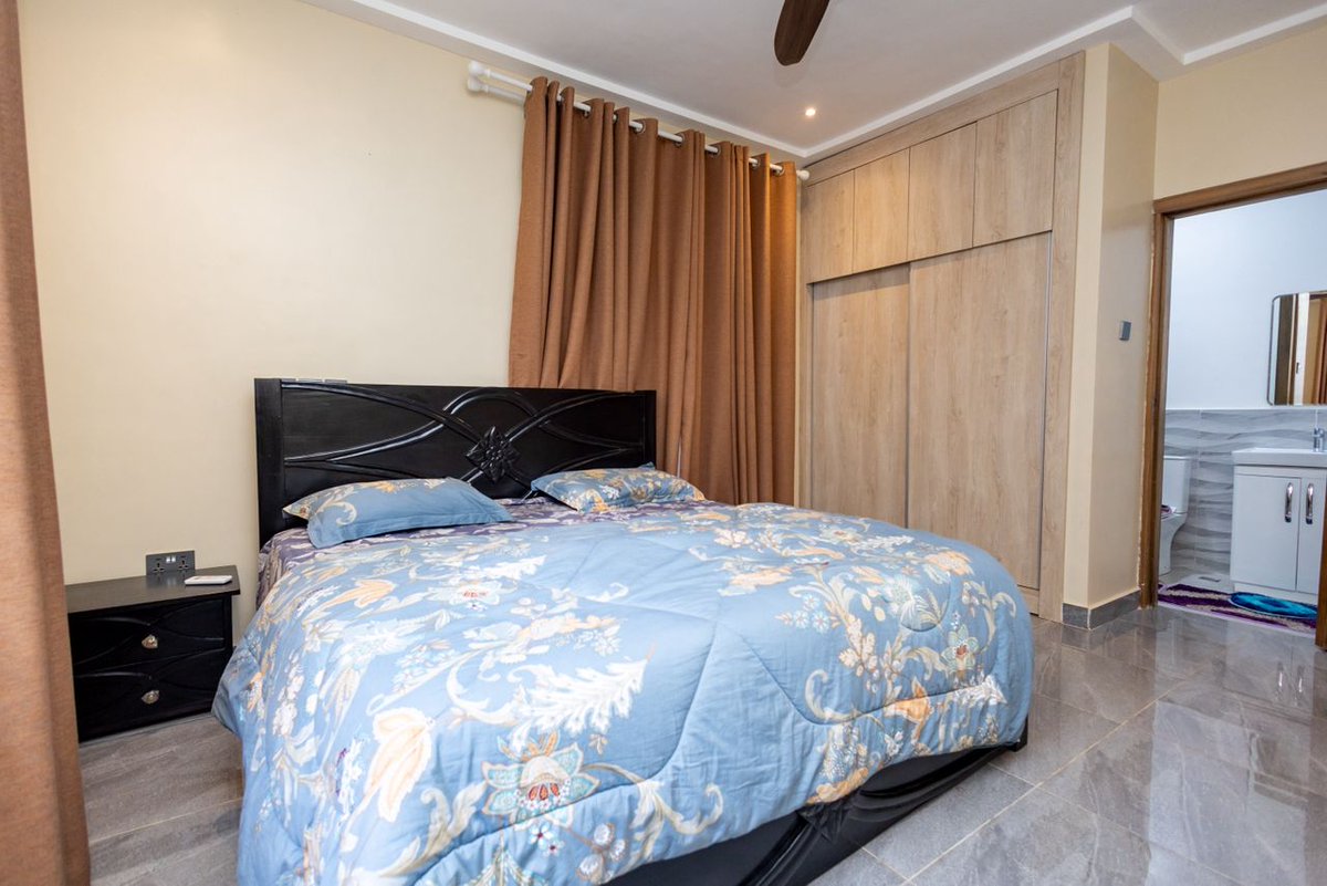 bluebricksltd's tweet photo. BBL 00203
FOR SALE ‼️

3 Bedroom furnished house for sale

Features:
💎3 bedrooms 
💎Self compound house
💎⁠3.5 washrooms
💎Fully fitted kitchen

📍Location: Ayi Mensah Hills (3mins drive from Toll Booth)

Asking Price: USD 160,000

For viewing, contact us on;
☎️
0577163991/5 https://t.co/x0tD6yJFpu