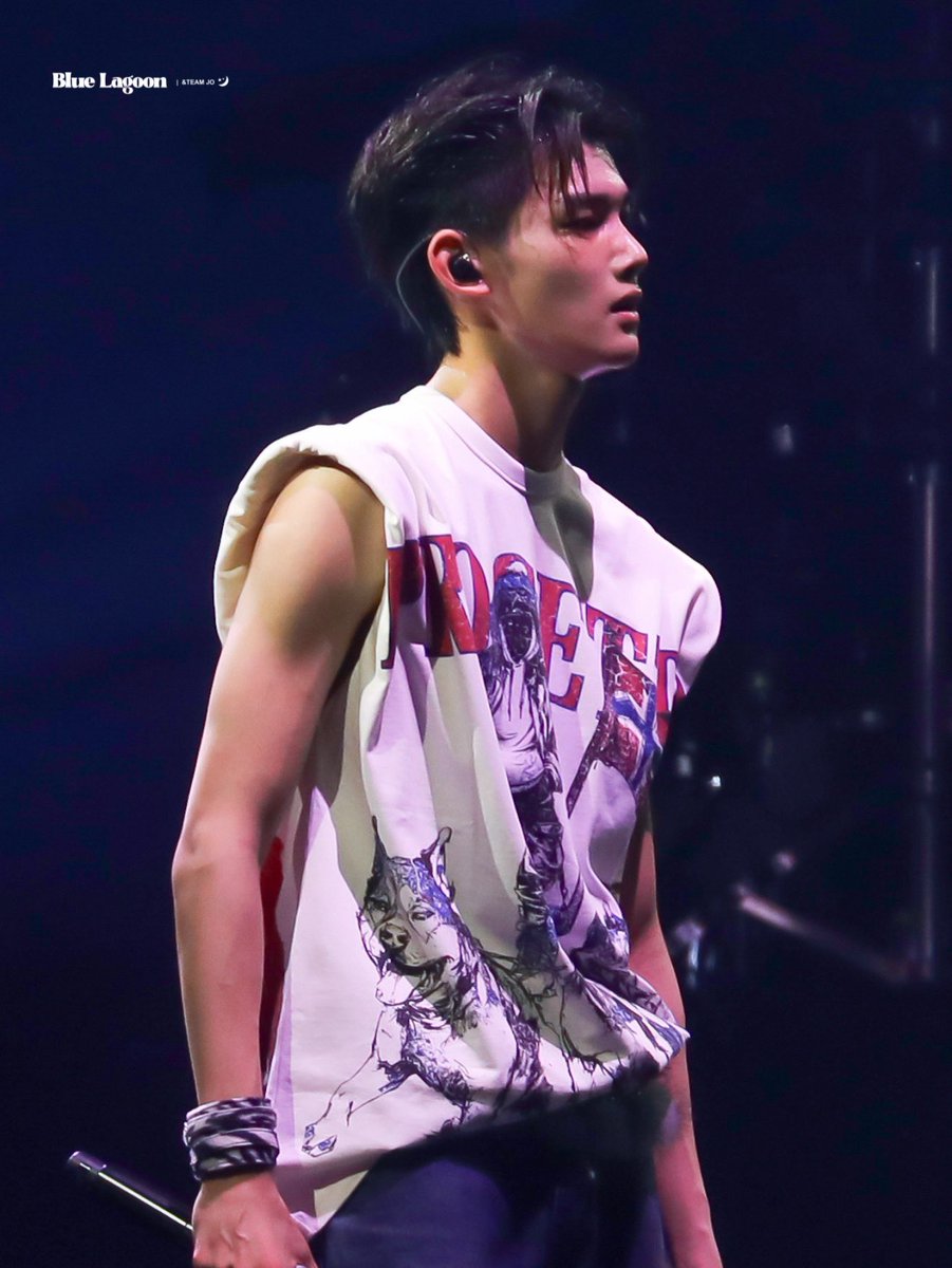 𝑩𝒍𝒖𝒆 𝑳𝒂𝒈𝒐𝒐𝒏 tweet media