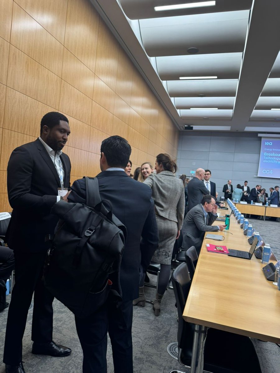 AllOnEnergy's tweet photo. At the IEA Innovation Forum in Paris, All On was represented by @seleinegbedion , Head of the All On Hub. Convened by the @IEA, the Forum spotlighted what it takes to scale energy innovation globally.
Proud to see our investee, @okrasolar among innovators advancing renewables. https://t.co/ypK9oDpqlC