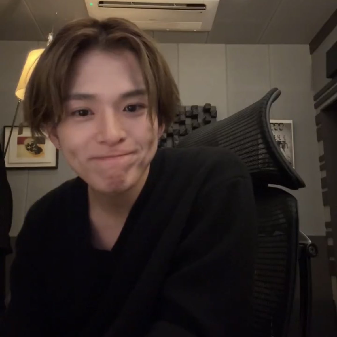 context asahi tweet media