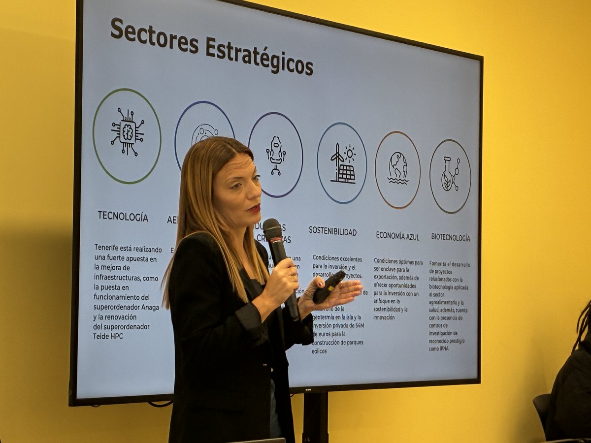 APTE_es's tweet photo. 👥Hoy hemos celebrado una reunión de la Red de Técnicos de #APTE en @ForoTransfiere, un espacio clave para compartir experiencias y reforzar la coordinación entre los parques científicos y tecnológicos.

¡Gracias a todos los #PCTs por su asistencia!

#LosParquesAportan https://t.co/wSLgLudI8c