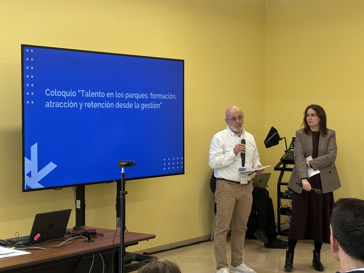 APTE_es's tweet photo. 👥Hoy hemos celebrado una reunión de la Red de Técnicos de #APTE en @ForoTransfiere, un espacio clave para compartir experiencias y reforzar la coordinación entre los parques científicos y tecnológicos.

¡Gracias a todos los #PCTs por su asistencia!

#LosParquesAportan https://t.co/wSLgLudI8c