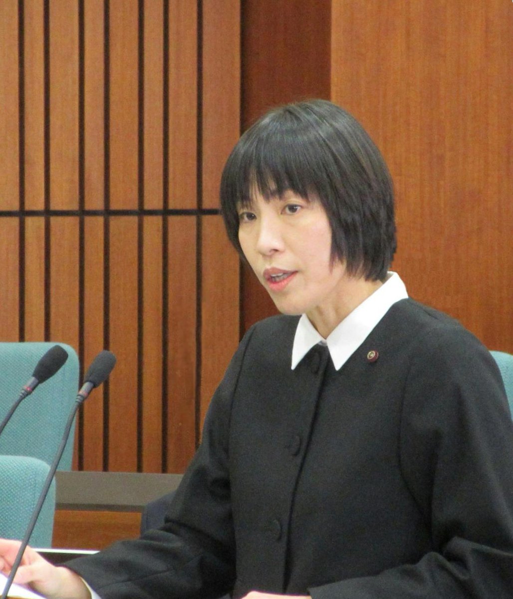 【傍聴・ご視聴ありがとうございました】
昨日の一般質問への傍聴やネット視聴ありがとうございました。
除雪や国民健康保険料の値上げ、金沢方式での問題という市民のくらしに関わる質問、そして公共施設のあり方を問う金沢スタジアムの屋根落下問題について取り上げました。