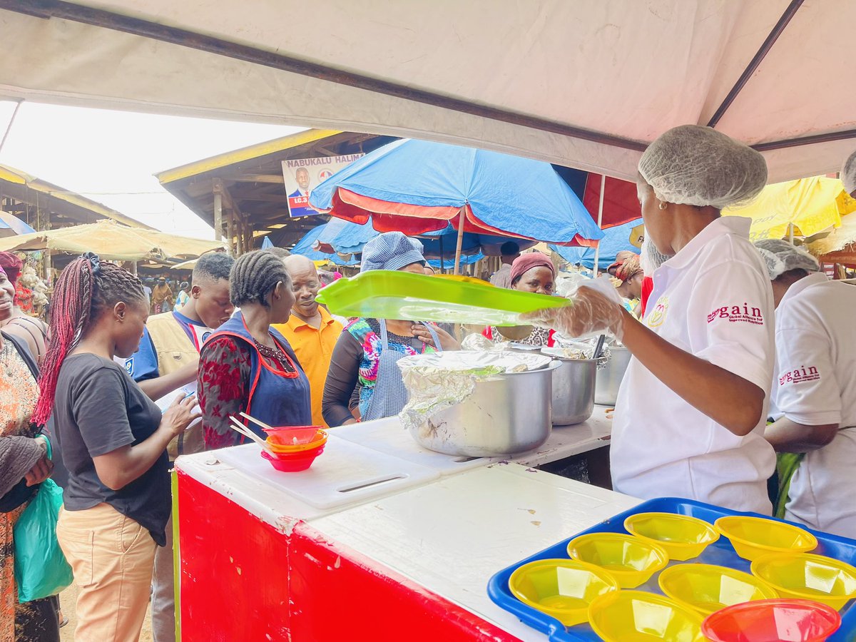 Food tasting o'clock 🤭😋

<a href="/Uganda_Gain/">GAIN Uganda</a> 

#Radio4Wewaawo || #Radio4UG