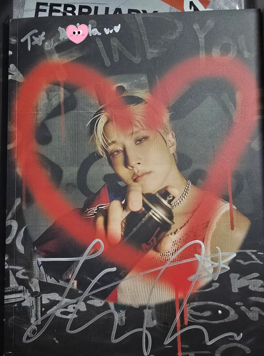 진진 #JINJIN #박진우 #ASTRO #아스트로 It seems like there may have