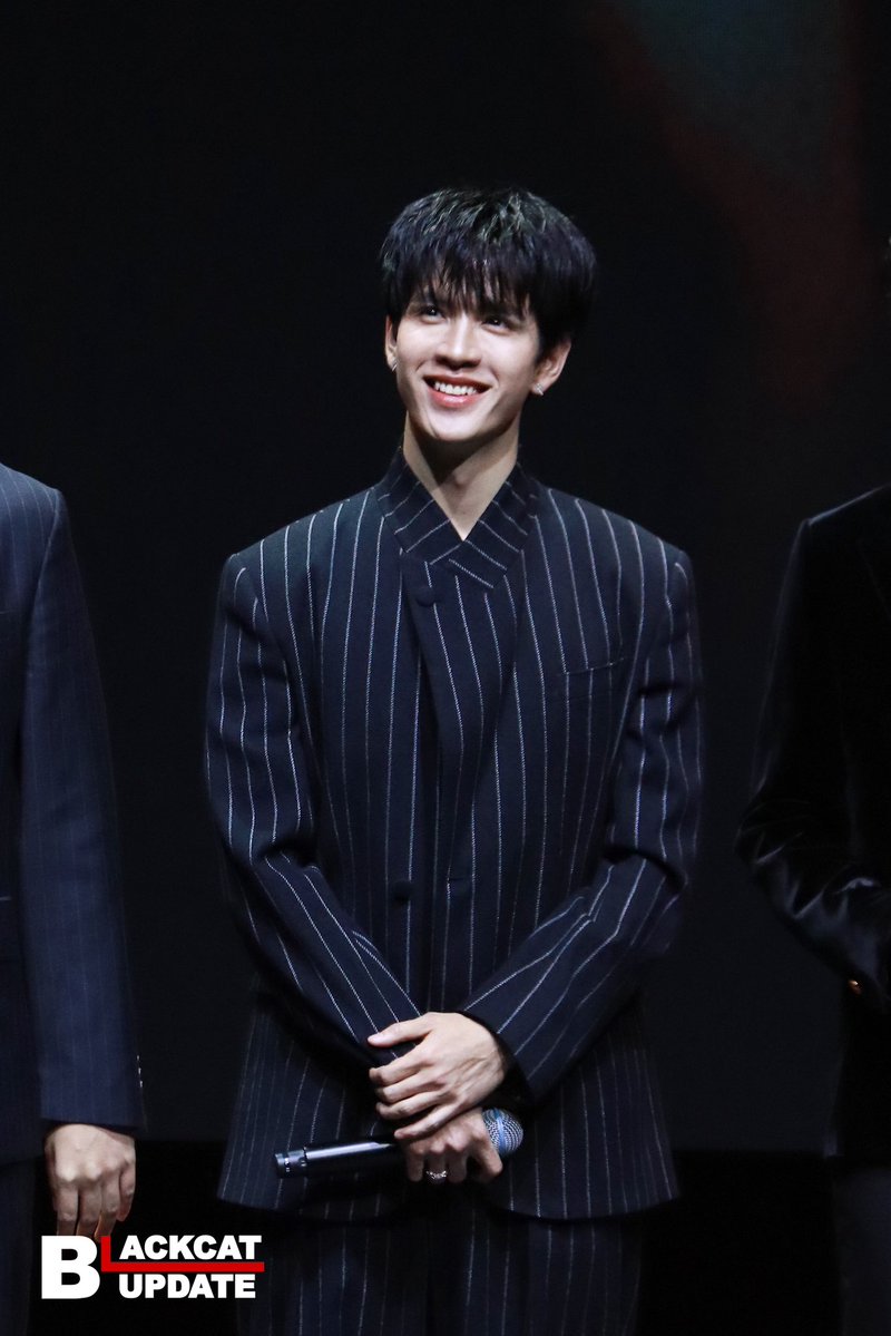 “ม่อนเมิงมาง” #ม่อนเมิงมาง นำแสดงโดย
 “ฟิล์ม ธนภัทร” ในงาน “ปรากฏการณ์ one สนั่นจอ 2026”🎞️🎊

Official Account  : <a href="/MonMerngMangTH/">ม่อนเมิงมาง | MonMerngMang Series</a>

FILM NEW PROJECT2026

#FilmThanapat #ฟิล์มธนภัทร
#oneสนั่นจอ #oneสนั่นจอ2026
#one31 #oneD