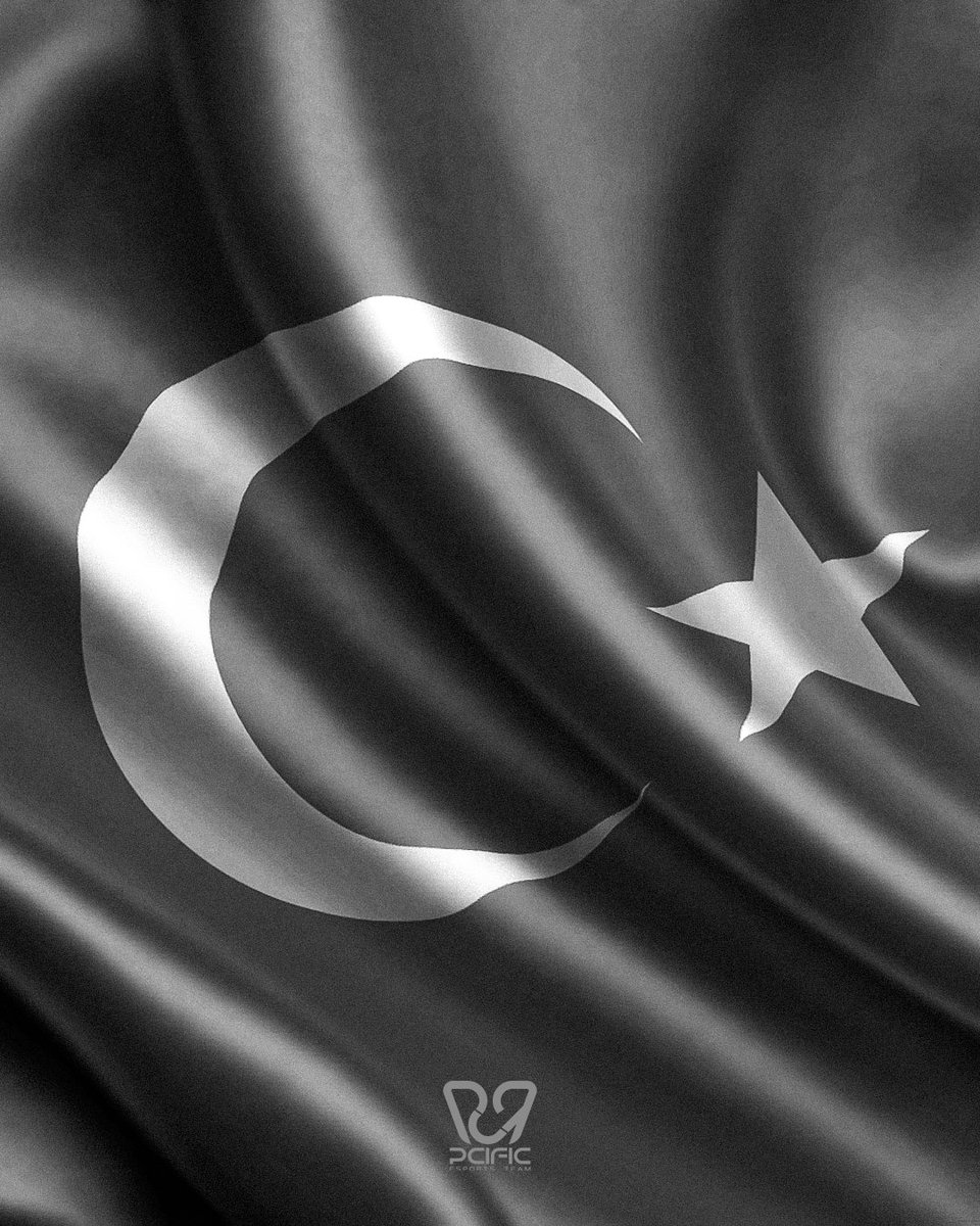 Balıkesir 9’uncu Ana Jet Üs Komutanlığı’ndan havalanan F-16 uçağının kaza kırıma uğraması sonucu şehit olan pilotumuza Allah’tan rahmet; acılı ailesine, silah arkadaşlarına ve aziz milletimize başsağlığı diliyoruz.