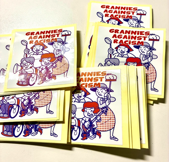 ステッカー作りました。
路上とか音楽やカルチャーの場でお声かけくださいませ〜。
#granniesagainstracism 