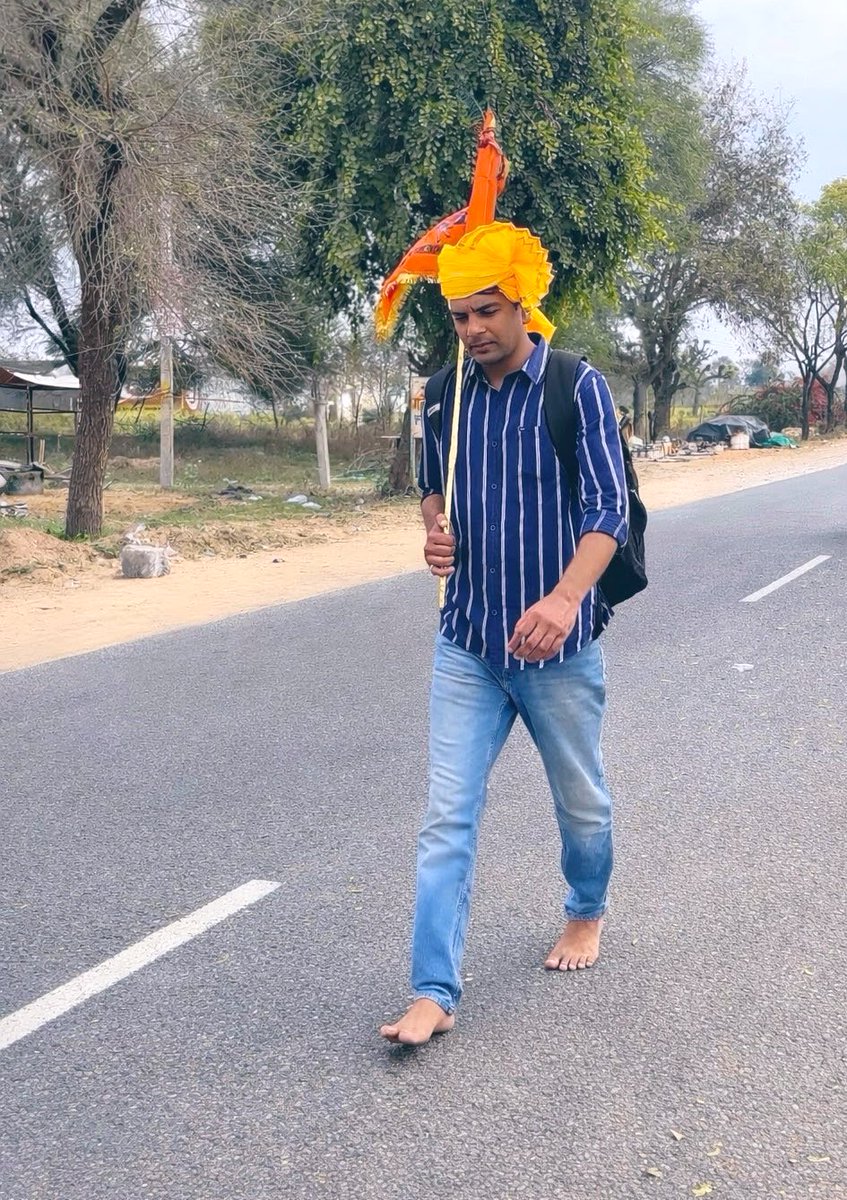 अंकुश tweet media