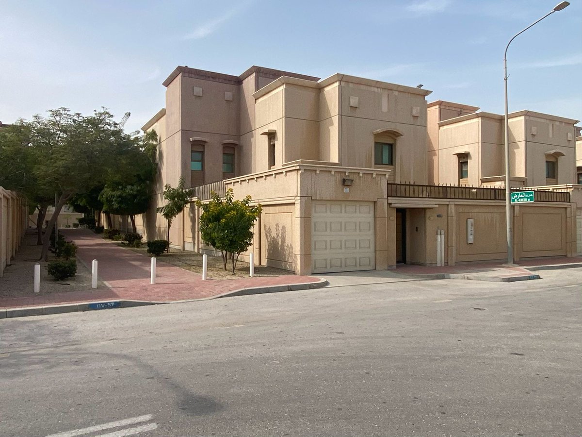 JOOD_ALAMARH's tweet photo. #إعلان_عقار_للبيع
📰 رخصة إعلان رقم 7200892995
🏦 فيلا بناء الهيئة الملكية فئة A1 للبيع بمدينة الجبيل الصناعية حي جلمودة محلة الرياض الجنوبية بمساحة 416.90 متر مربع .
💰 سعر بيع العقار 1,850,000 ريال .
https://t.co/xinmQvZLzH https://t.co/werpjwsYGA
