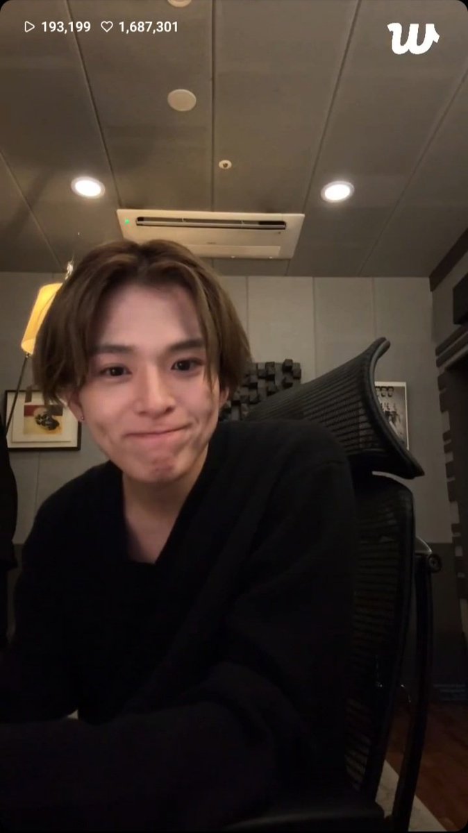 앗 tweet media