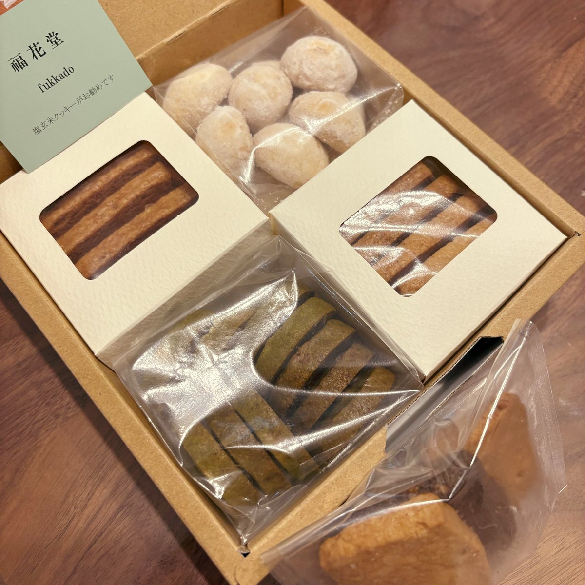 お菓子のお取り寄せにはまっておる •͈౿•͈🍪