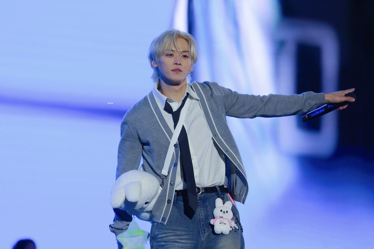 ʙᴀᴋᴀ🍬 tweet media