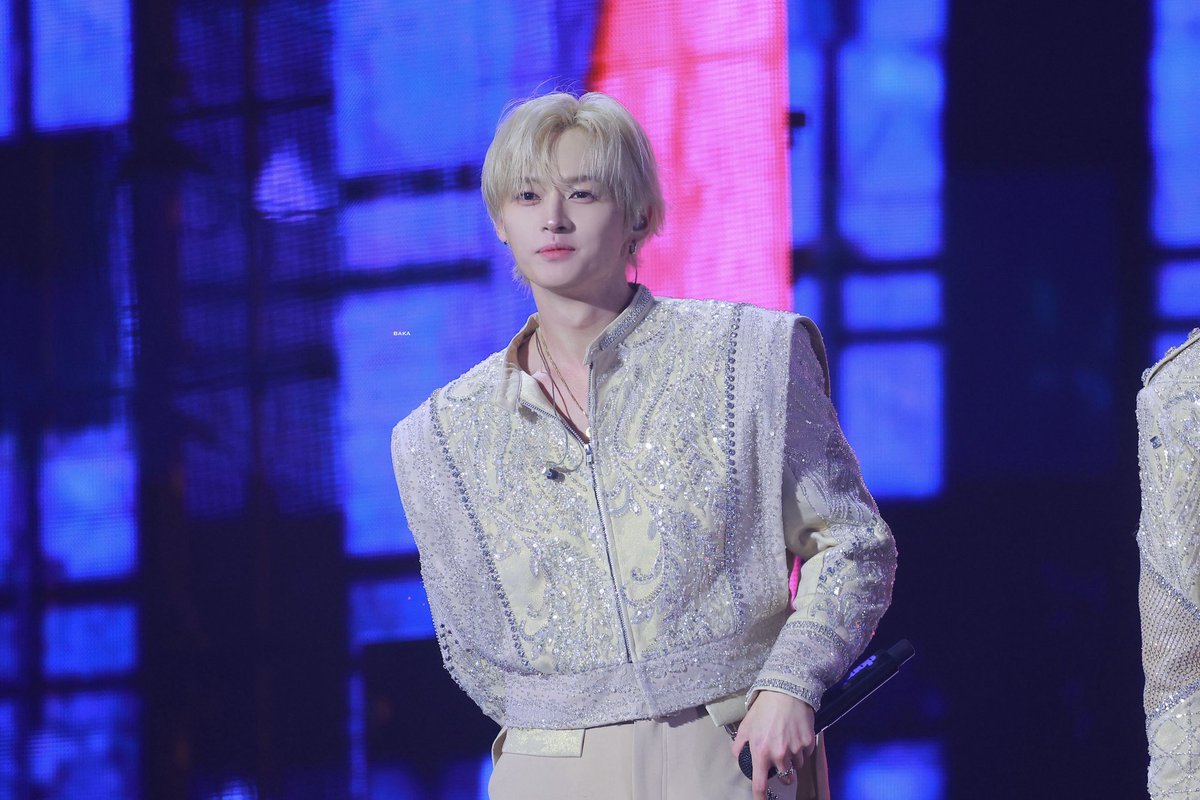 ʙᴀᴋᴀ🍬 tweet media