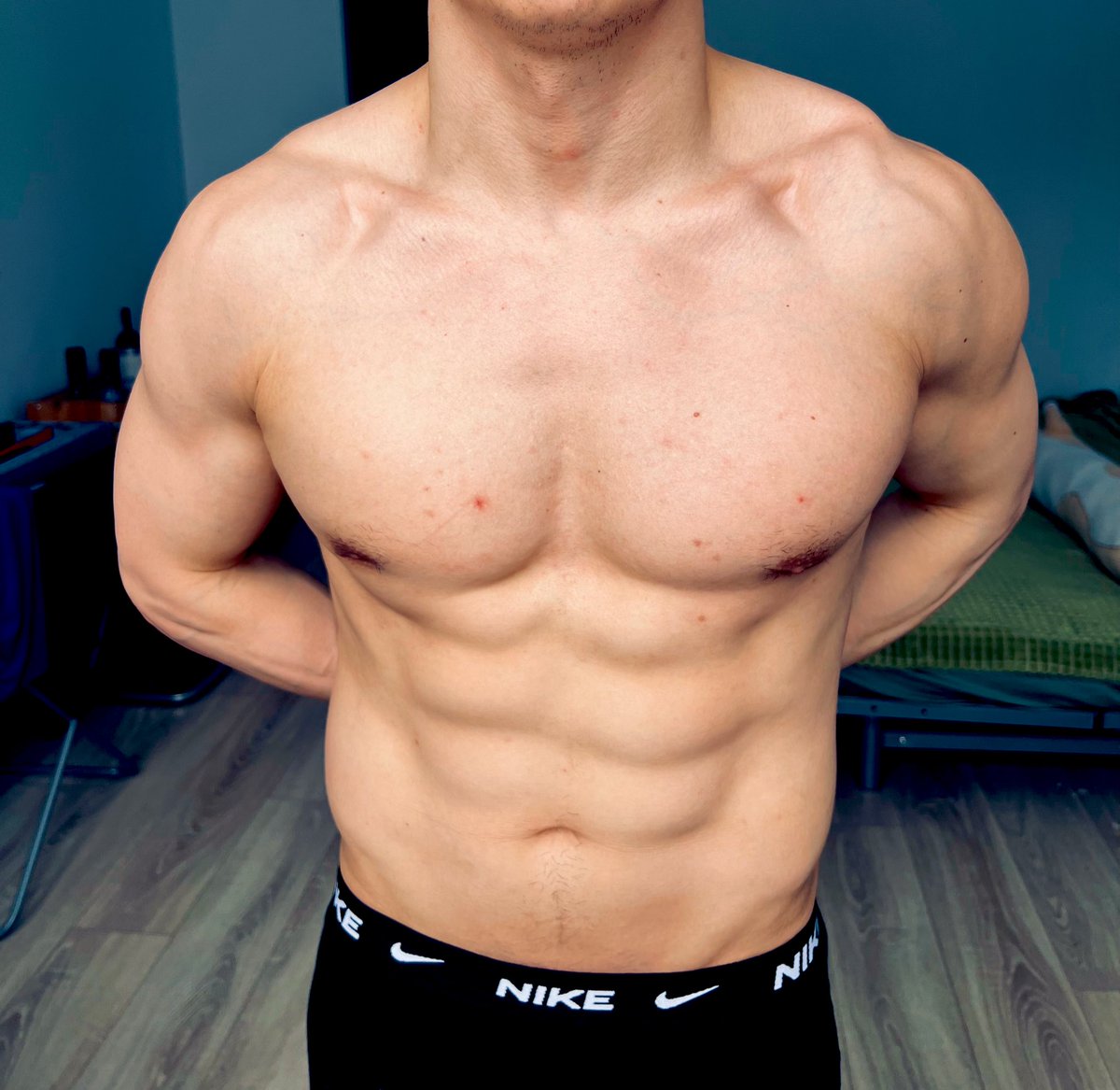 кубики maggi tweet media