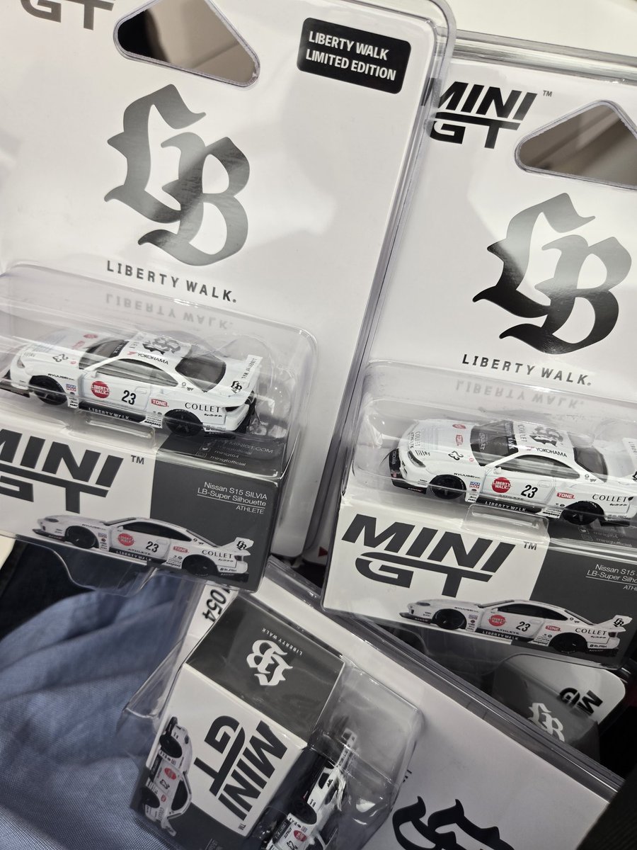 younric's tweet photo. WTS LBWK ORIIIIII JAPAN 1000099%
Nissan S15 SILVIA LB SUPER SILHOUETTE ATHLETE 
stock 3
each 700k
grab it fasttt! https://t.co/qZEeM7nynm