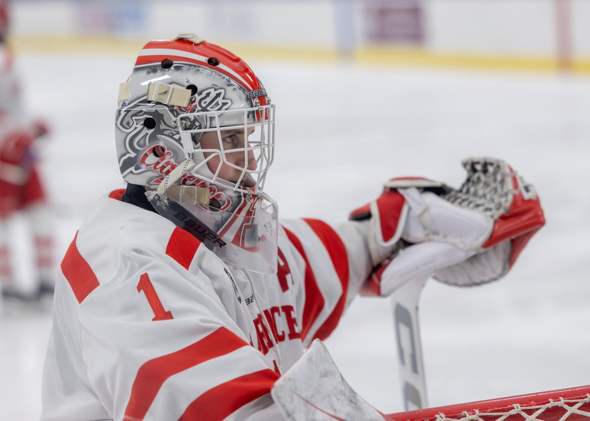 mackertphotos's tweet photo. Goalie Portrait......Clarence Red Devils Goaltender #1 Carson Oates. @CVH_Central https://t.co/wd9VvBIo1L