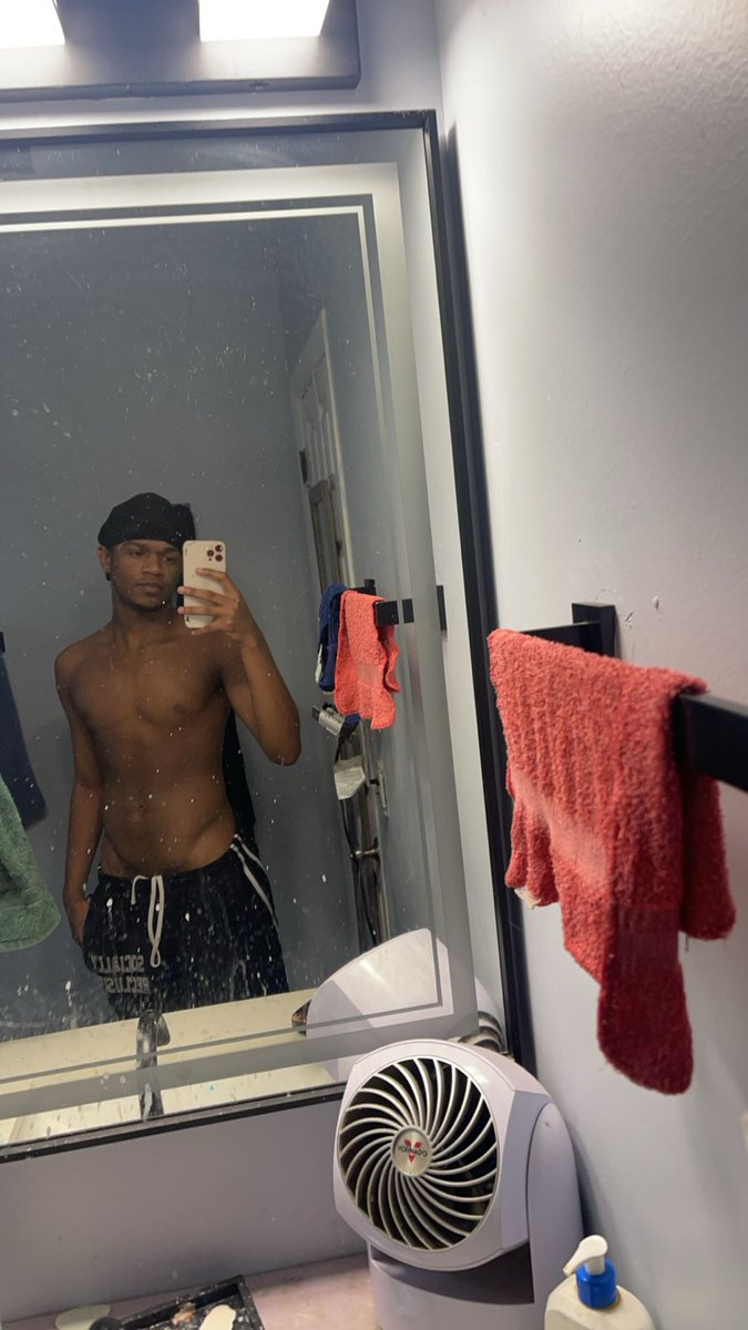 Juju Sanders tweet media