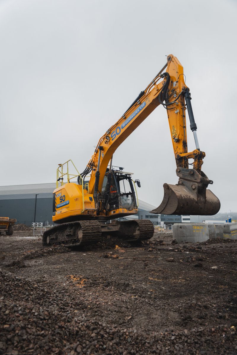 Watling_JCB's tweet photo. Unleash the beast!

Check out S Oldham Groundworks’ JCB 245XR in action, fitted with Leica machine control - built to move more, faster.

#WatlingJCB #JCB245XR https://t.co/tke3OzRDYr