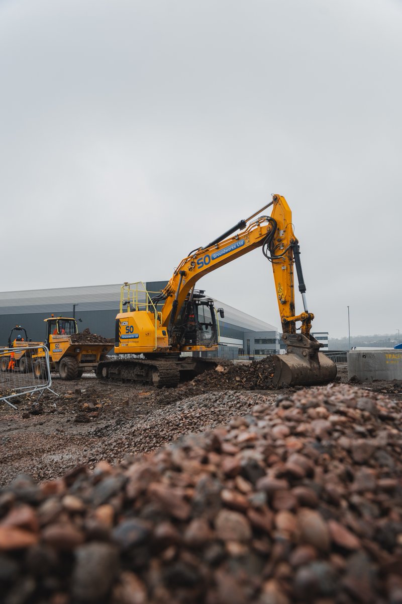 Watling_JCB's tweet photo. Unleash the beast!

Check out S Oldham Groundworks’ JCB 245XR in action, fitted with Leica machine control - built to move more, faster.

#WatlingJCB #JCB245XR https://t.co/tke3OzRDYr