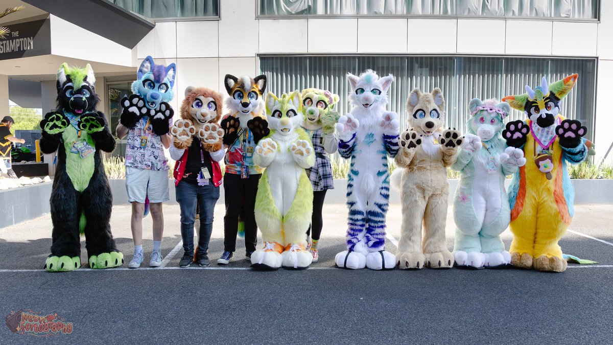 Eight 👾 Bit tweet media