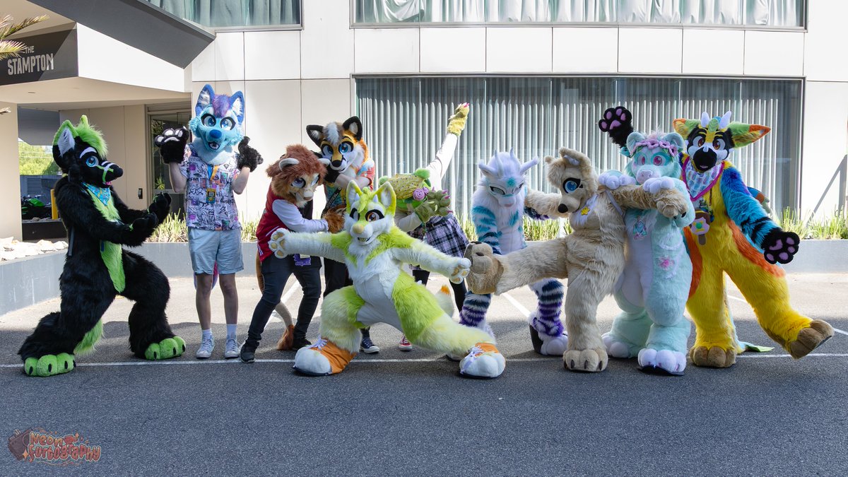 Eight 👾 Bit tweet media