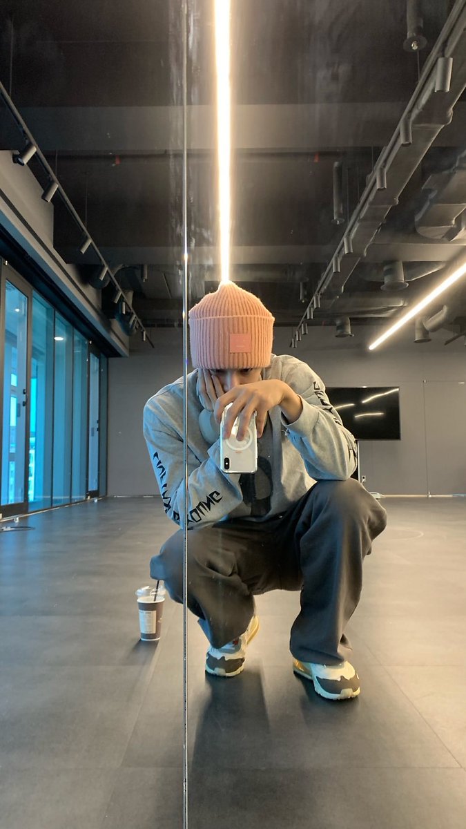 Kai's Folder tweet media