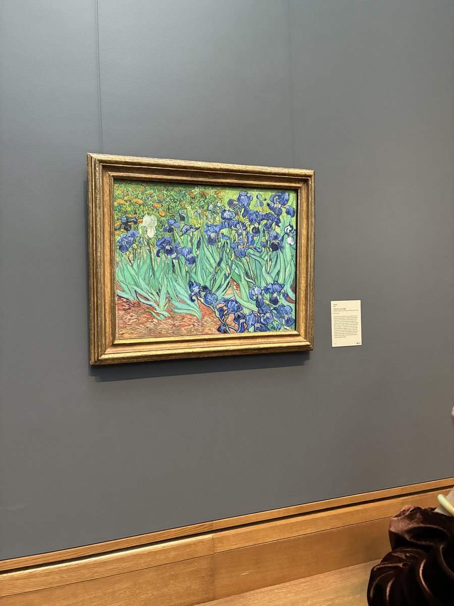 あと今回の旅でゴッホのアイリスを生で見れて良かった