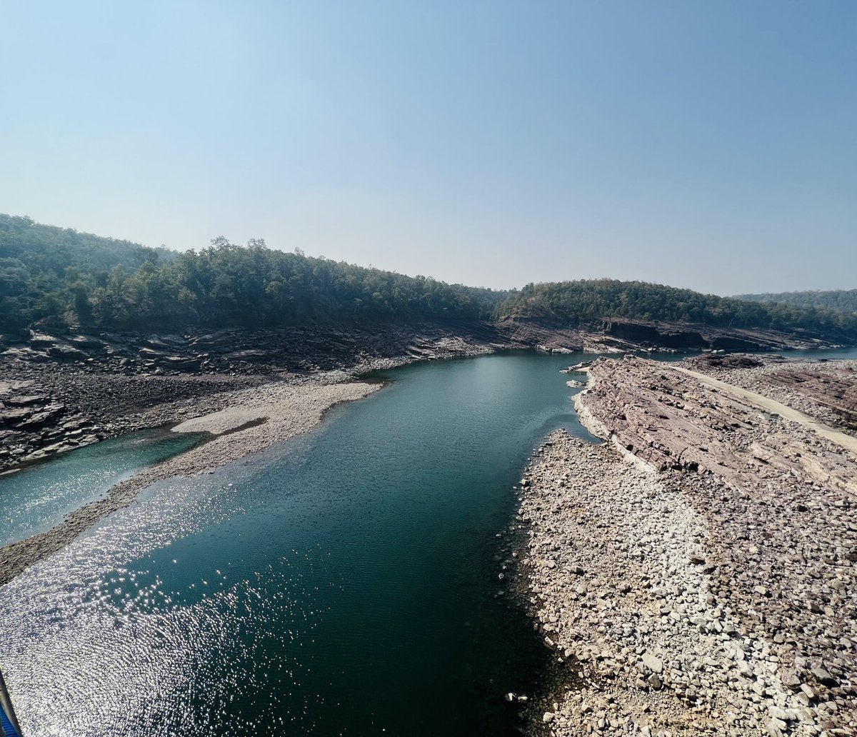 ShrivastavAni's tweet image. Water Wednesday!

#Narmada ji 🌊
#theme_pic_India_seashore