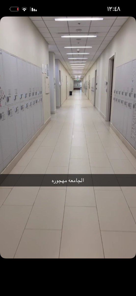 ilor2_'s tweet photo. دوام رمضان لا تعليق صراحه.. 😵‍💫😵‍💫

صرت ادعي يخلص الوقت بسرعه علشان اطلع والدكتورة تخلينا نطبق درس الكومينكيشن قالت وحده توقف والثانيه تجلس وحاولوا تتواصون مع بعض ،انا بنفسي مابي اتواصل مع احد بظهر رمضان 🫠 https://t.co/InezsLbcwI