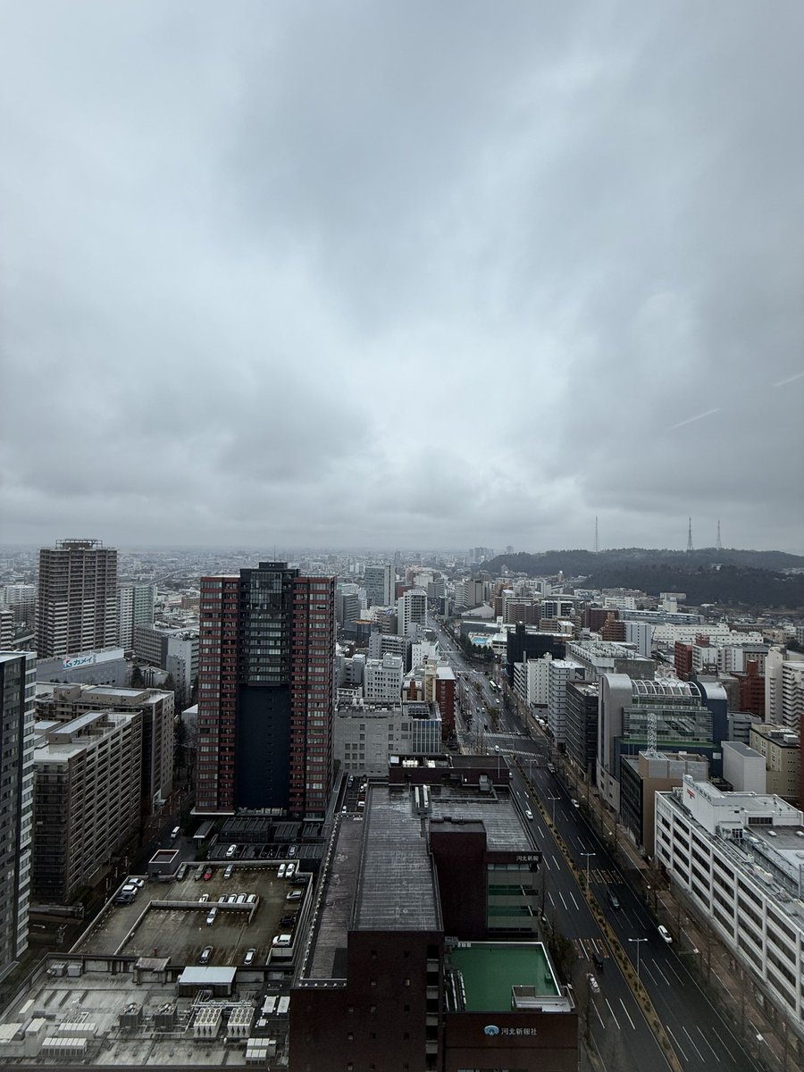Kohei_abe_jp's tweet photo. 今日は曇り雨なので、お電話での相談や結果報告が多いですね！
ひょっこり来てくれた現役生もありがとう⭐︎
次、仙台教室に講師が多くいるのは3/3、3/6です。晴れますように！

お待ちしてます！ https://t.co/YNJfjEJ3qO