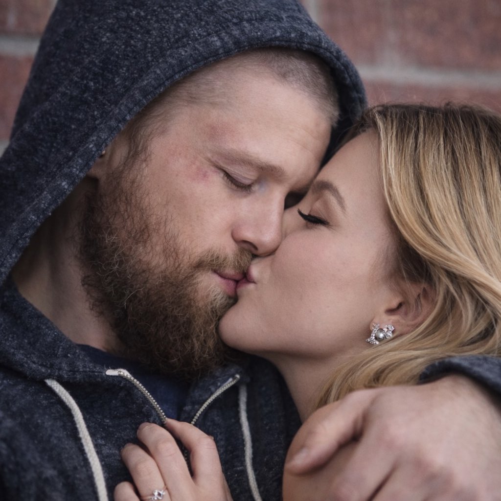 𝓔𝓶𝓶𝔂 𝓡𝓸𝓵𝓵𝓲𝓷𝓼 ( Parody account) tweet media