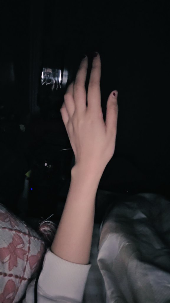 Asuna_lives's tweet image. Can anyone tell me what bmi I look like? Please be honest I need inspiration to not break my fast and eat
#edtwt #edtt