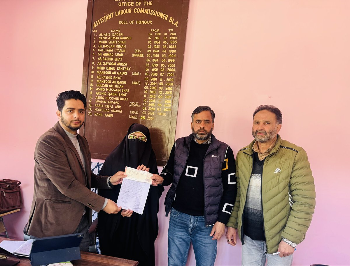 Assistant Labour Commissioner, Baramulla tweet media
