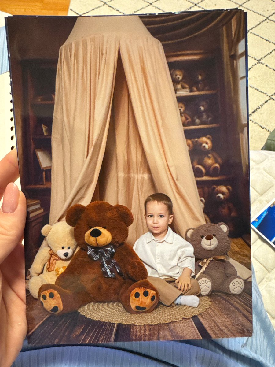 Klevajal's tweet photo. 3 года назад примерно в это время мы приехали в роддом 
А в 23:40 этот сладкий мальчик родился 🥹
Уже 3 года! Как же быстро растут дети 💔 https://t.co/n2ebixHWME