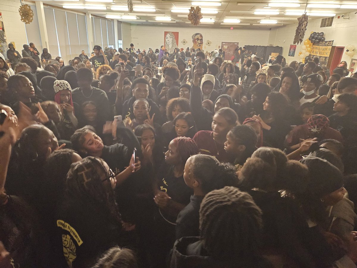 Downsview Secondary tweet media