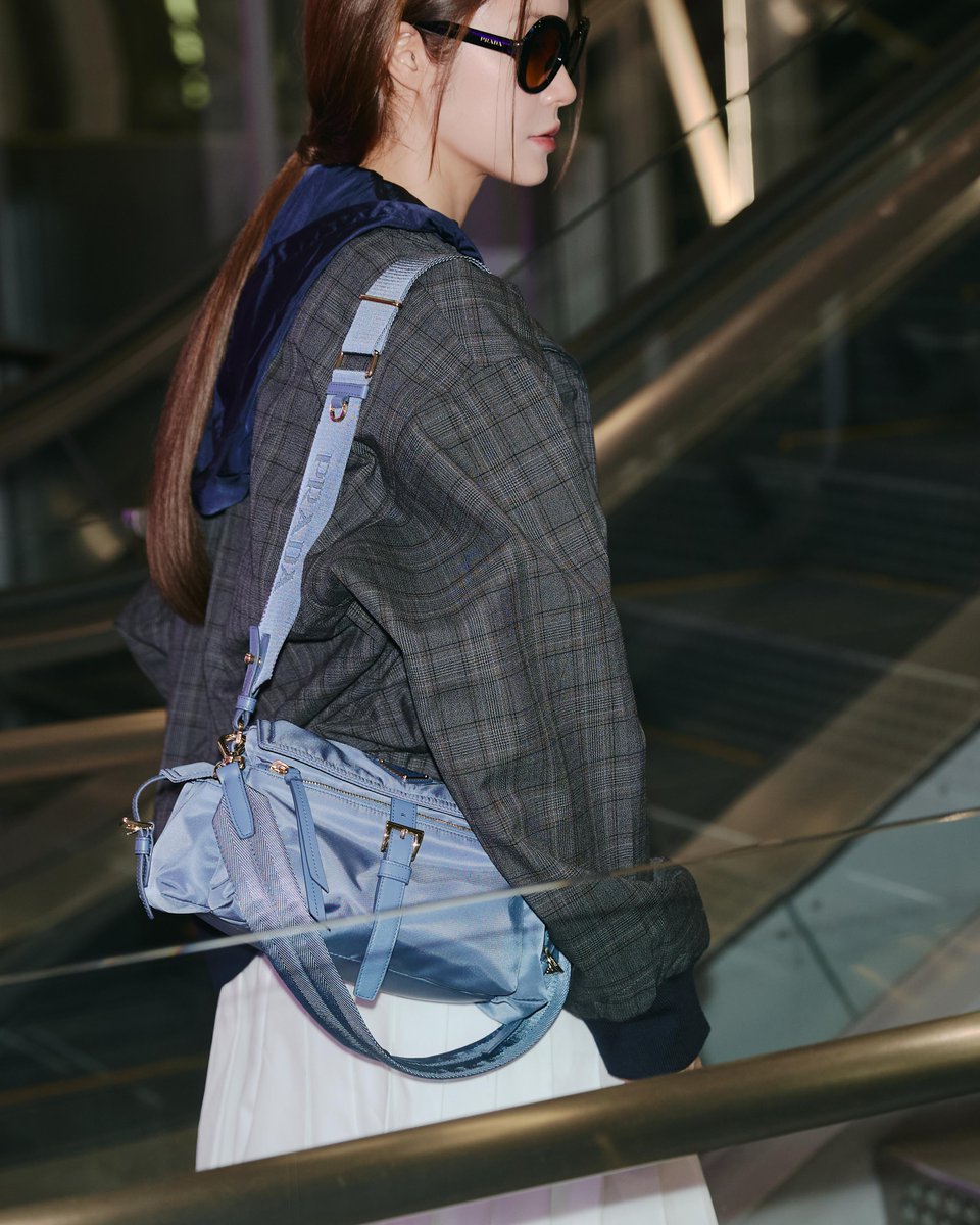 PRADA JAPAN tweet media