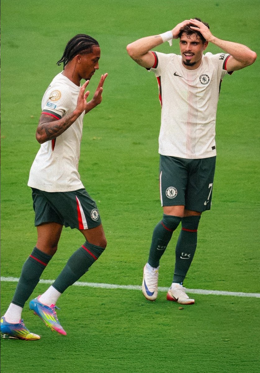 The day he announced his arrival