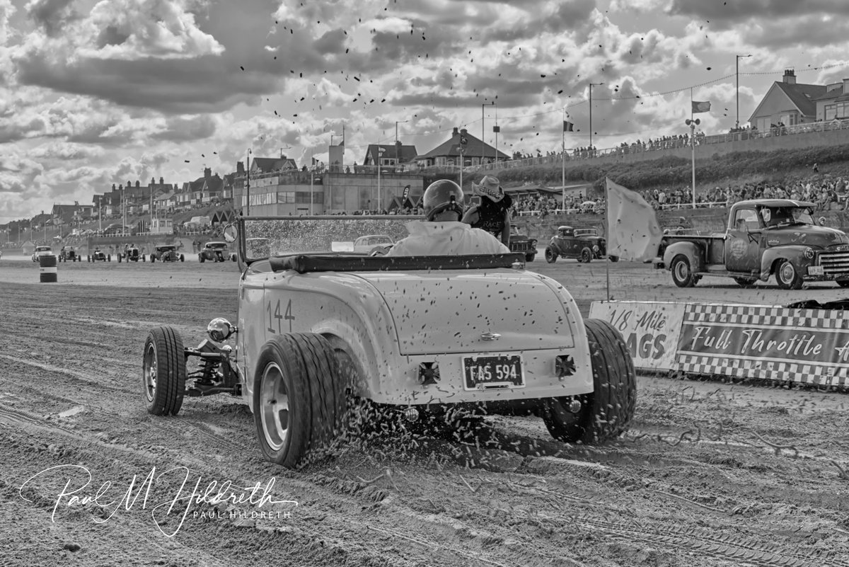 pmhimages's tweet image. Model A HotRod getting going

Watermark-free, hi-res downloads, prints, gifts &amp;amp; wall art available in the #RaceTheWaves gallery on pmhimages.com. Does your car feature?

#Ford #ModelA #Hotrod #rtw #rtw2025 #beachrace #motorsport #car #cars #carenthusiast #petrolheads