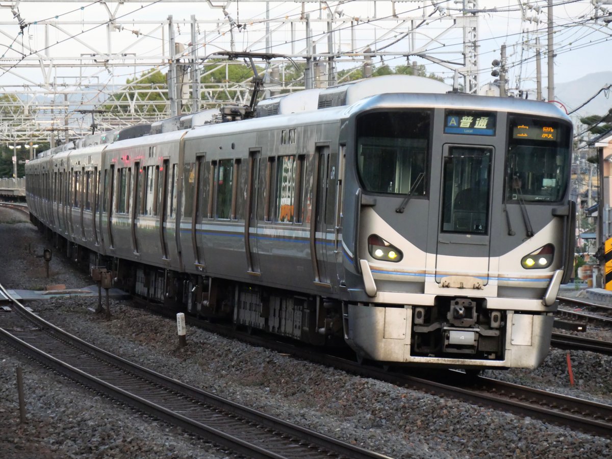 Post by 221系Yamatoji-Line on X: #225系の日