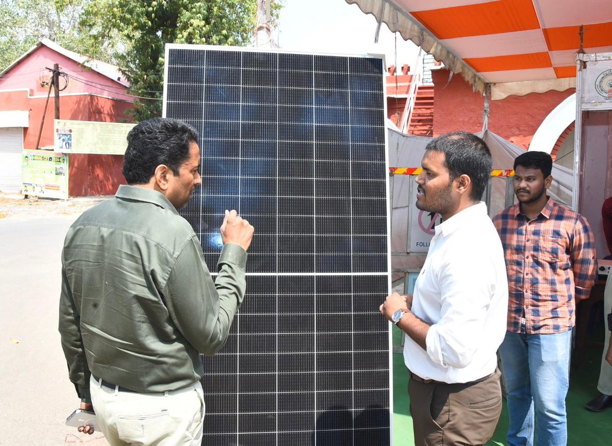 Collectorntr's tweet photo. Date : 25th Feb, 2026
Place : Collectorate, NTR District
NTR District Collector Dr. G. Lakshmisha IAS, on his #IGNITE_Cell visit today, setup by #APCPDCL department to adopt modern practises, encouraging renewable energy adoption among consumers, strengthening sustainable energy and enhancing consumer service delivery, motivating the team to contribute toward a greener and energy-secure future.
#NTRDistrict #EnergyEfficiency #ConsumerServices #SolarEnergy #SustainableFuture #EnergyConservation