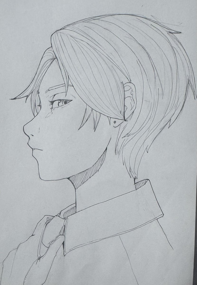 doso_pedro's tweet photo. Esboço que usei pra treinar lineart. Tinha até esquecido dele, é sempre legal revisitar sketchbooks antigos 🥰 https://t.co/40gT7sCSiU