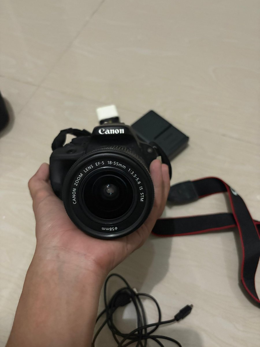 awrlkkk's tweet photo. wts wts Kamera canon EOS100D Rp.2.400.000 (bisa nego)
Masi lengkap mulus jarang di pake
Hasil foto masi bagus banget
📍Cikarang, Cibitung, Bekasi dan sekitarnya
Bisa COD, Ambil kerumah, bisa co by shopee! https://t.co/WNUsER9bhH