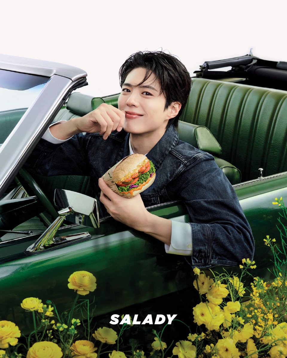 샐러디 tweet media