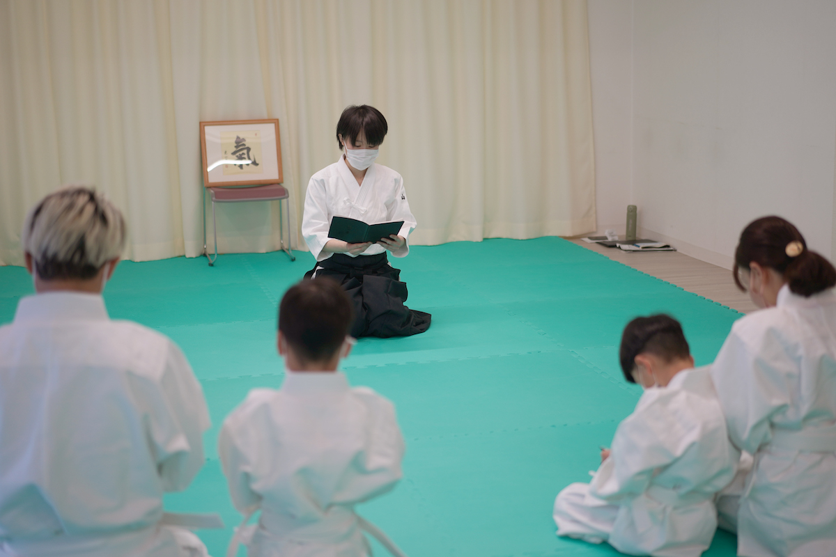 kunitachijin's tweet photo. 「たとえば、心の面からはリラックスして、身体の面からは姿勢を整えるというように、心と身体を一つにしてプラスの方向に使うと、人間が本来持つ力が発揮できます。“氣を出す”…

続きは［ 身体を通して心を学ぶ / 心身統一合氣道会　国立教室 ］
https://t.co/reLG0ZMWif

＃国立市　＃国立人 https://t.co/rUecRMDyJR