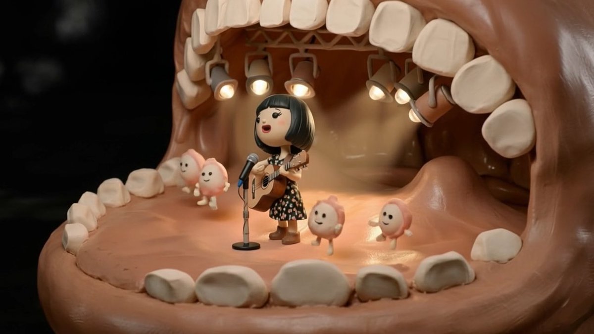 そして
発売日の本日20:00〜は
アルバム収録曲「口内炎になって君を苦しめたい」MVプレミア配信です！！！🦷🫦

ぜひ一緒に観ましょう！！
その後アフタートークもやってみるよ
(はじめてなので上手くいくかは謎)
youtu.be/_mJ51IeT7cI
#中村千尋